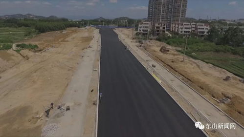 市领导到我县现场办公,推进重点项目建设