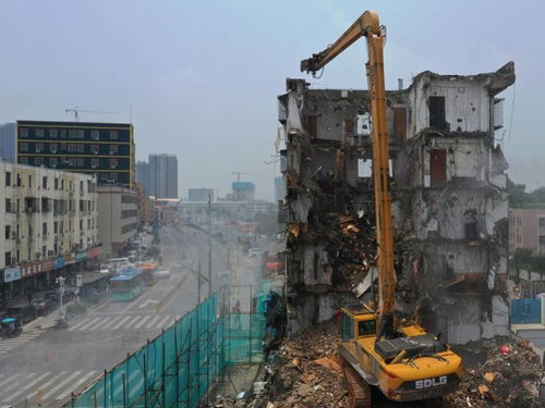 攻坚克难进行时② 光明大街市政工程主车道预计年底建成