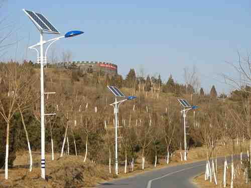 太阳能路灯组件生产线在环保路灯领域的应用
